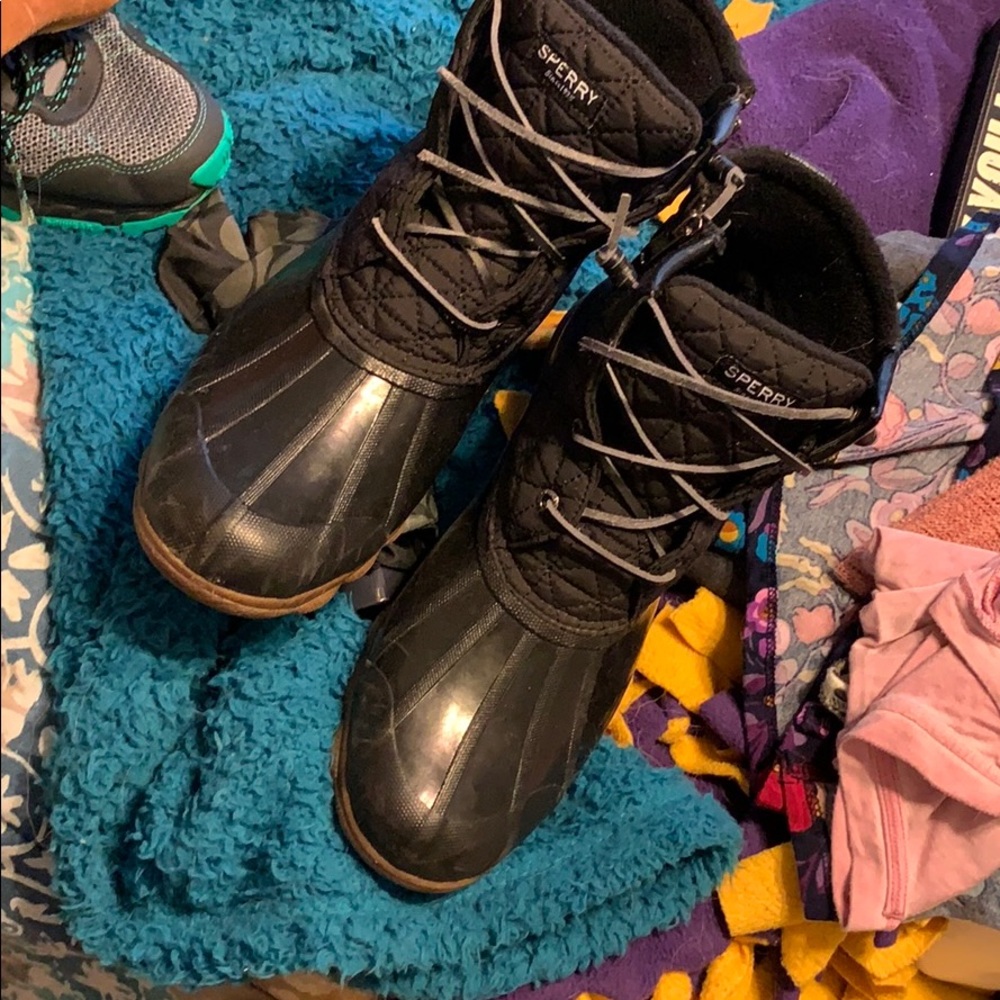 Sperry duck boots